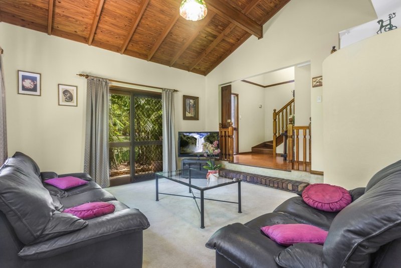 Photo - 36 Ustinov Crescent, Mcdowall QLD 4053 - Image 3