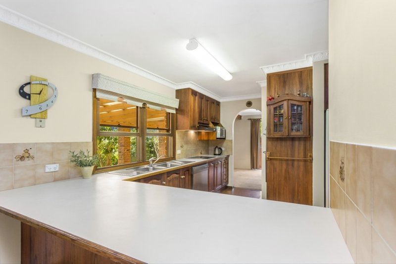 Photo - 36 Ustinov Crescent, Mcdowall QLD 4053 - Image 6