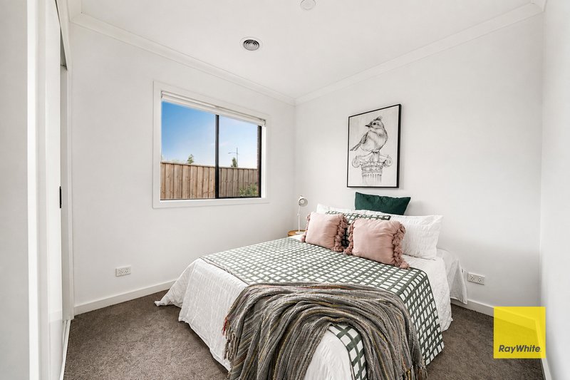 Photo - 36 Valiant Street, Deanside VIC 3336 - Image 15