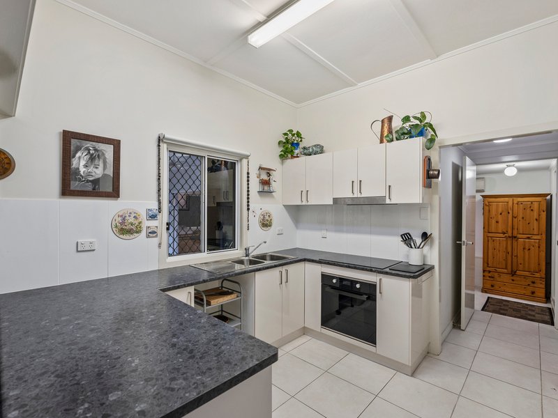 Photo - 36 Vallely Street, Annerley QLD 4103 - Image 8