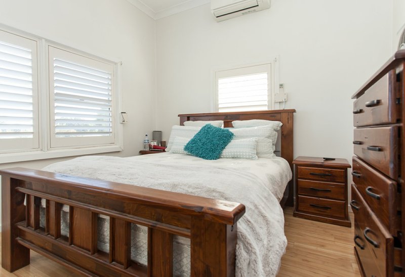 Photo - 36 Vernon Street, Cessnock NSW 2325 - Image 6