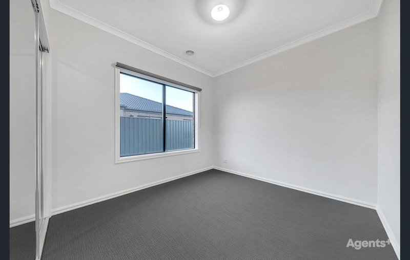 Photo - 36 Vital Drive, Tarneit VIC 3029 - Image 15