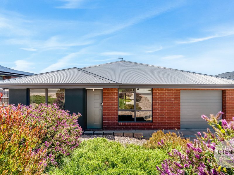 36 Vivian Drive, Rokeby TAS 7019