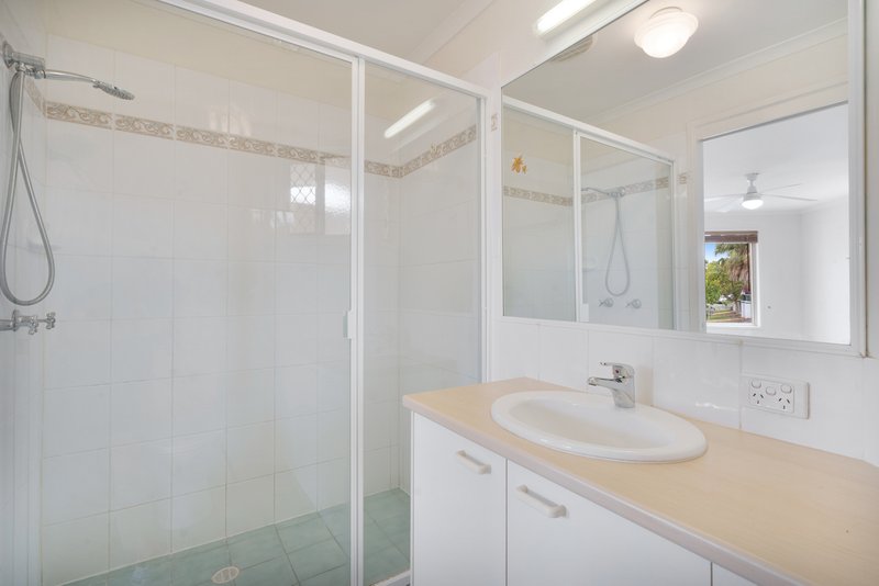 Photo - 36 Voyagers Drive, Banksia Beach QLD 4507 - Image 10