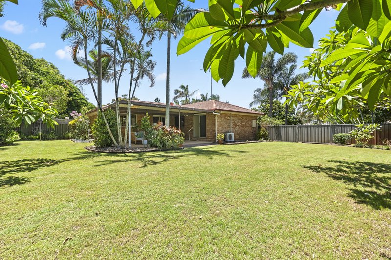 Photo - 36 Waitomo Street, Broadbeach Waters QLD 4218 - Image 29