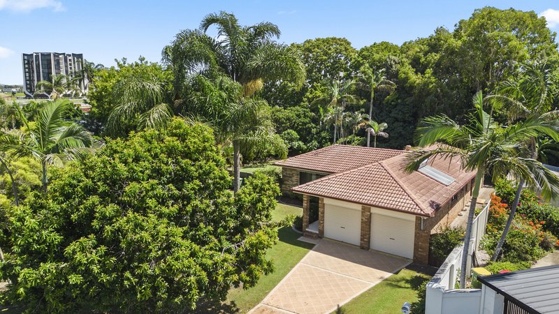 Photo - 36 Waitomo Street, Broadbeach Waters QLD 4218 - Image 31