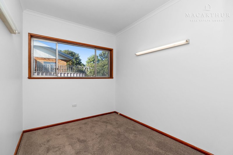 Photo - 36 Walteela Avenue, Mount Austin NSW 2650 - Image 10