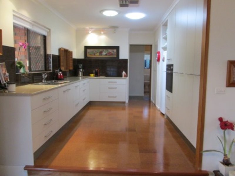 Photo - 36 Washington Terrace, Murray Bridge SA 5253 - Image 3