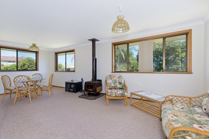 Photo - 36 Watonga Street, Port Macquarie NSW 2444 - Image 4