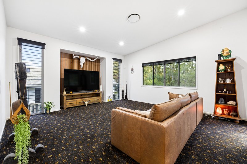 Photo - 36 Wedgetail Circuit, Narangba QLD 4504 - Image 13