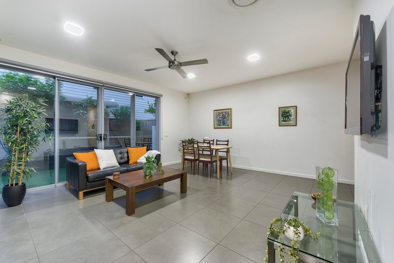 Photo - 36 Wight Street, Milton QLD 4064 - Image 6