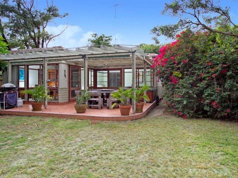 36 Wimbledon Avenue, North Narrabeen NSW 2101