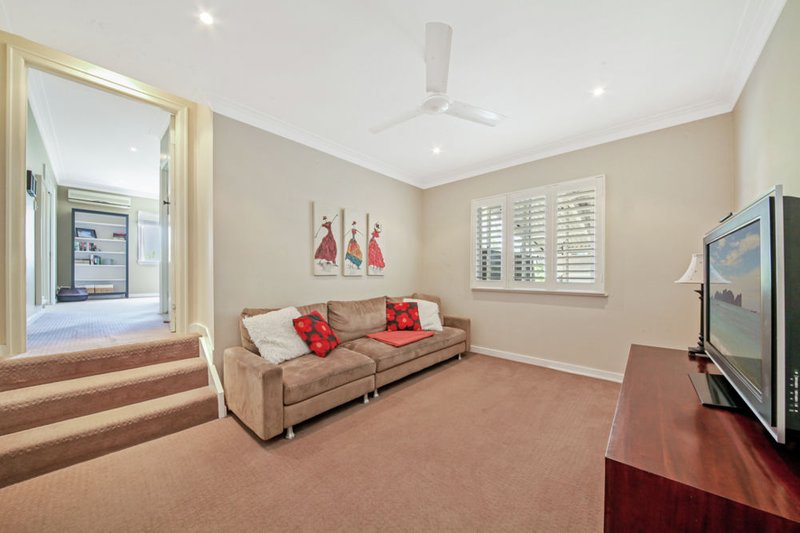 Photo - 36 Windrest Avenue, Aspley QLD 4034 - Image 9