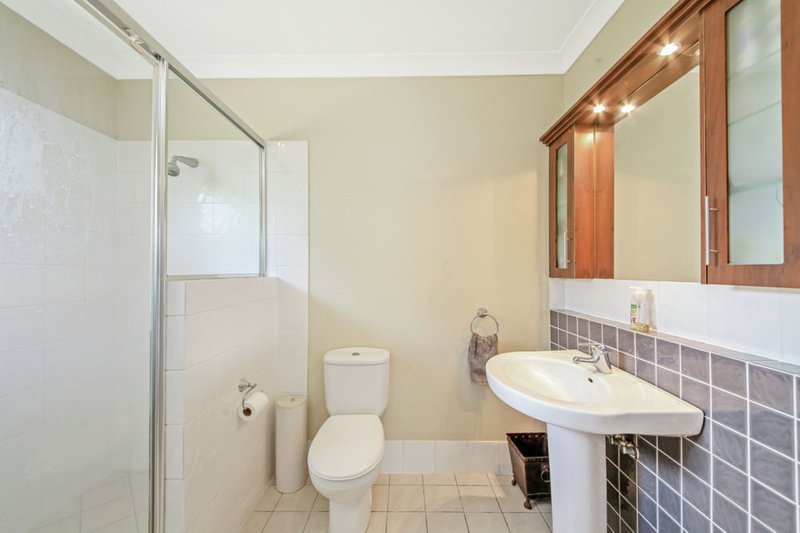 Photo - 36 Windrest Avenue, Aspley QLD 4034 - Image 14