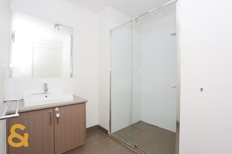 Photo - 36 Windrock Avenue, Craigieburn VIC 3064 - Image 7