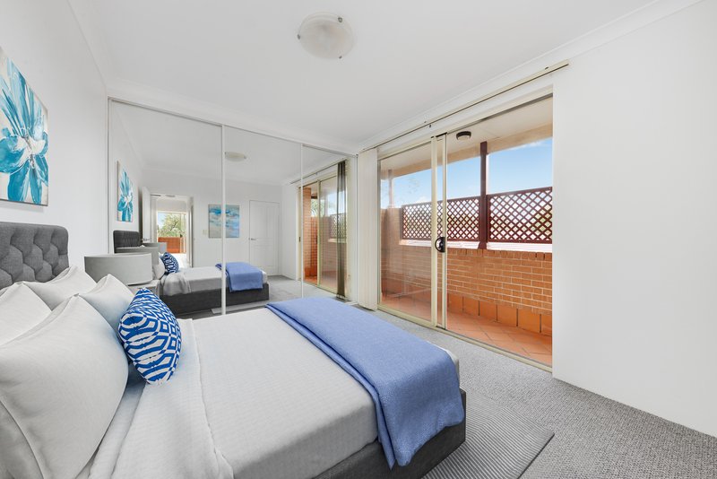 Photo - 3/60 Beach Road, Bondi Beach NSW 2026 - Image 2