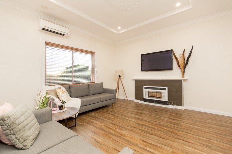 Photo - 360 Eleventh Street, Mildura VIC 3500 - Image 5