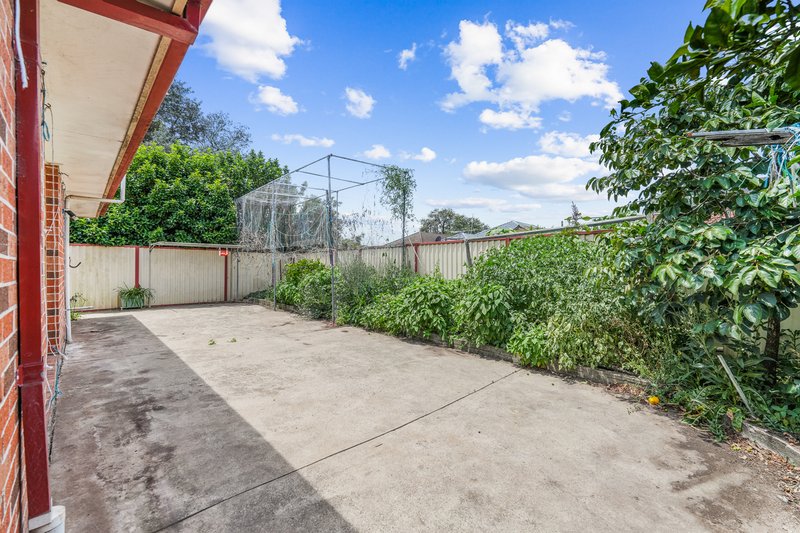 Photo - 3/60 Gleeson Avenue, Condell Park NSW 2200 - Image 9