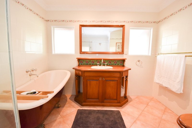 Photo - 360 Henry Street, Deniliquin NSW 2710 - Image 11