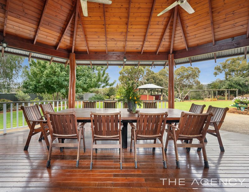 Photo - 360 Viveash Road, Swan View WA 6056 - Image 9