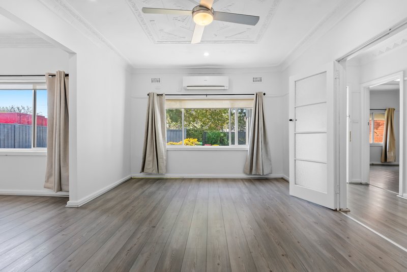 Photo - 360 Williamstown Road, Yarraville VIC 3013 - Image 2