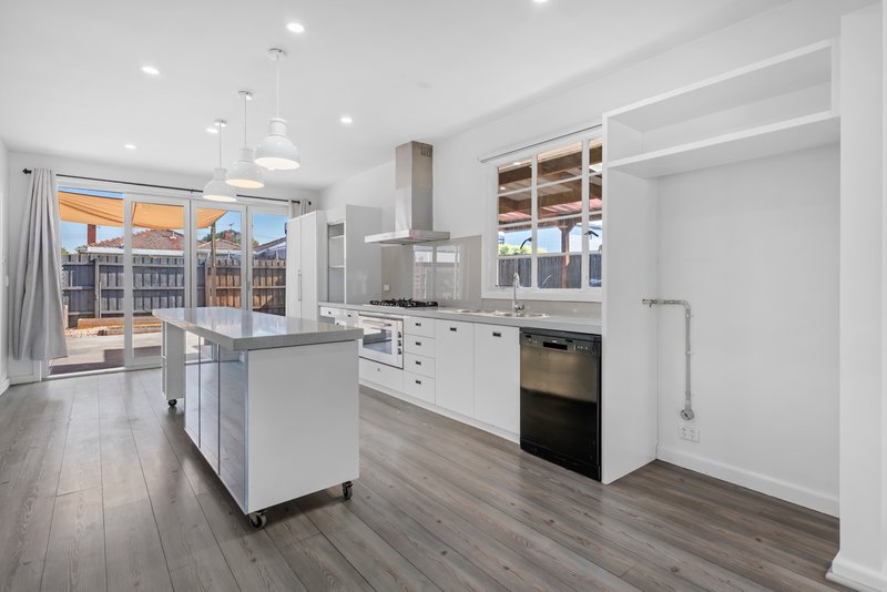 Photo - 360 Williamstown Road, Yarraville VIC 3013 - Image 5