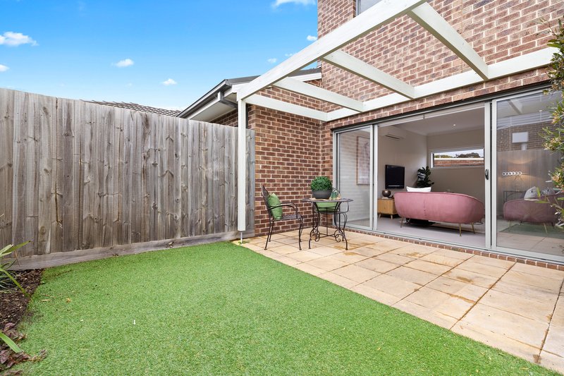 Photo - 3/60 Wilson Street, Cheltenham VIC 3192 - Image 12