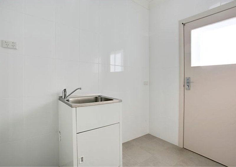 Photo - 3/604 The Horsley Drive, Smithfield NSW 2164 - Image 8