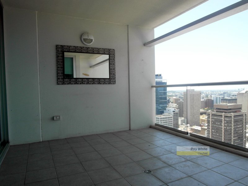 Photo - 3604/151 George Street, Brisbane City QLD 4000 - Image 5