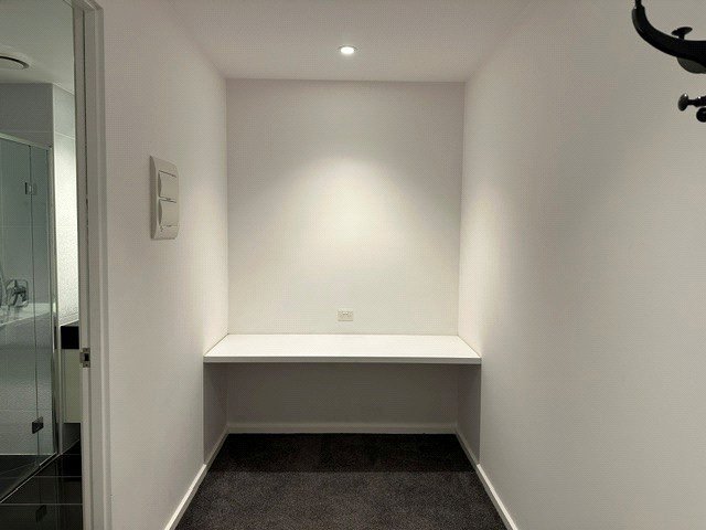 Photo - 3606/151 City Road, Southbank VIC 3006 - Image 2