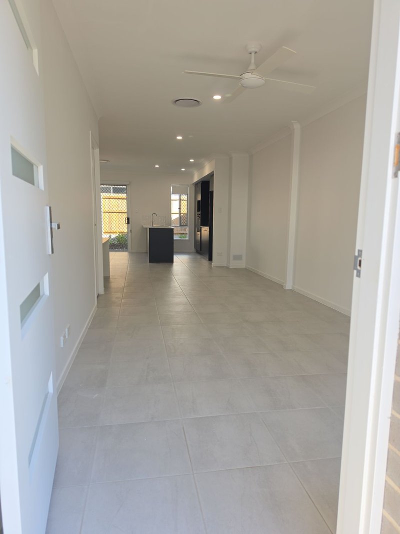 Photo - 36/1 Mckenzie Road, Mango Hill QLD 4509 - Image 2
