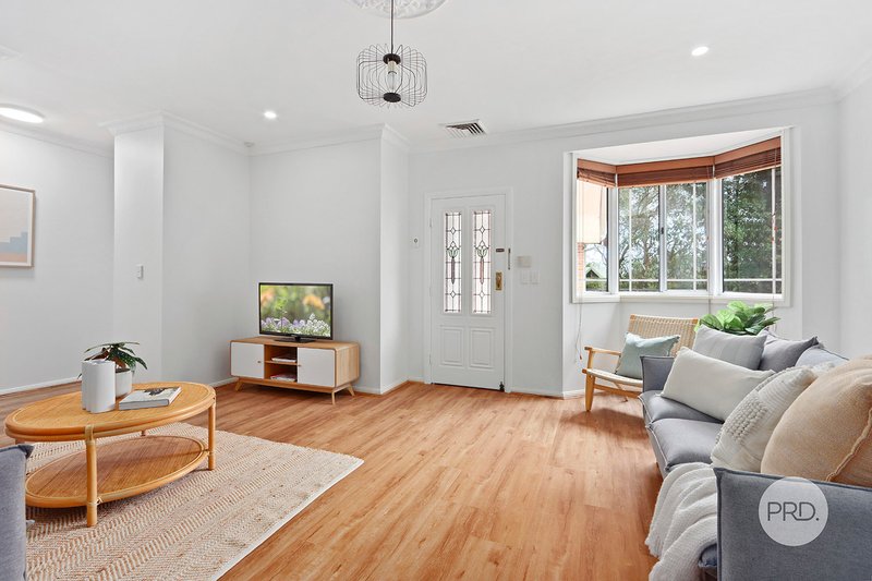 Photo - 3/61 Park Street, Peakhurst NSW 2210 - Image 3