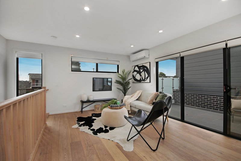 Photo - 3/610 Gilbert Road, Reservoir VIC 3073 - Image 3