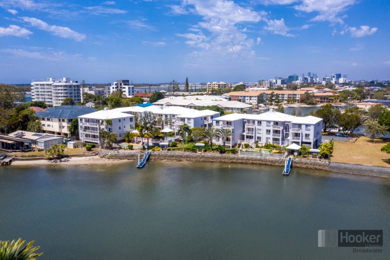 Photo - 36/11 - 19 Taylor Street, Biggera Waters QLD 4216 - Image 9