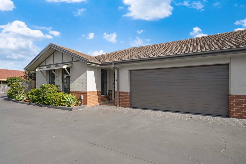 Photo - 36/12 Denton Park Drive, Rutherford NSW 2320 - Image 1