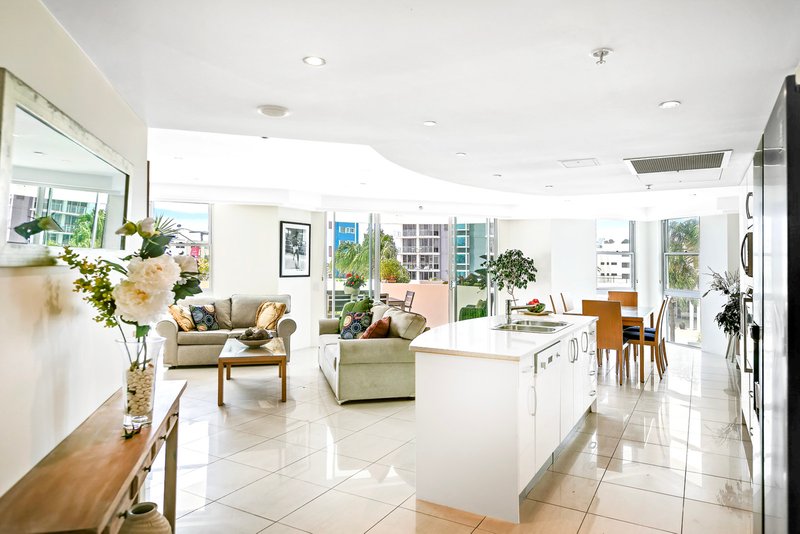 Photo - 3/62-66 Sixth Avenue, Maroochydore QLD 4558 - Image 3