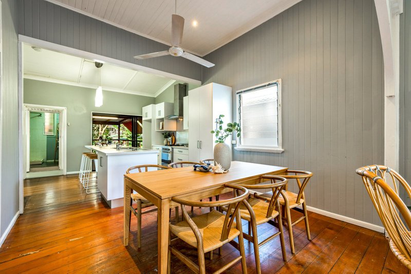 Photo - 362 Draper Street, Parramatta Park QLD 4870 - Image 3