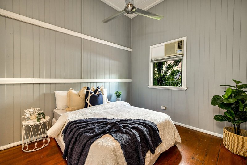 Photo - 362 Draper Street, Parramatta Park QLD 4870 - Image 7