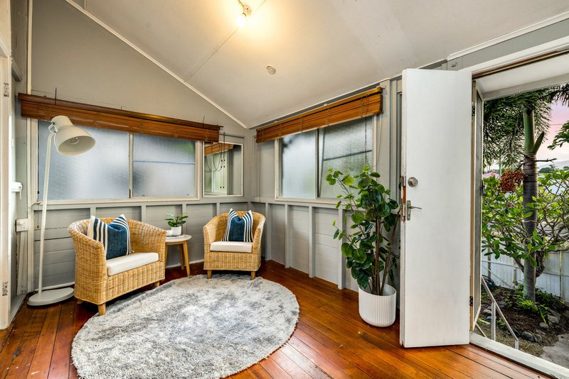 Photo - 362 Draper Street, Parramatta Park QLD 4870 - Image 10