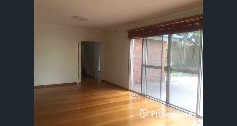 Photo - 362 Highbury Road, Mount Waverley VIC 3149 - Image 1