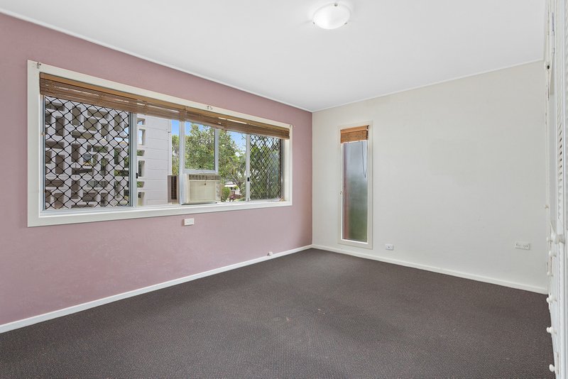 Photo - 362 Philp Avenue, Frenchville QLD 4701 - Image 5