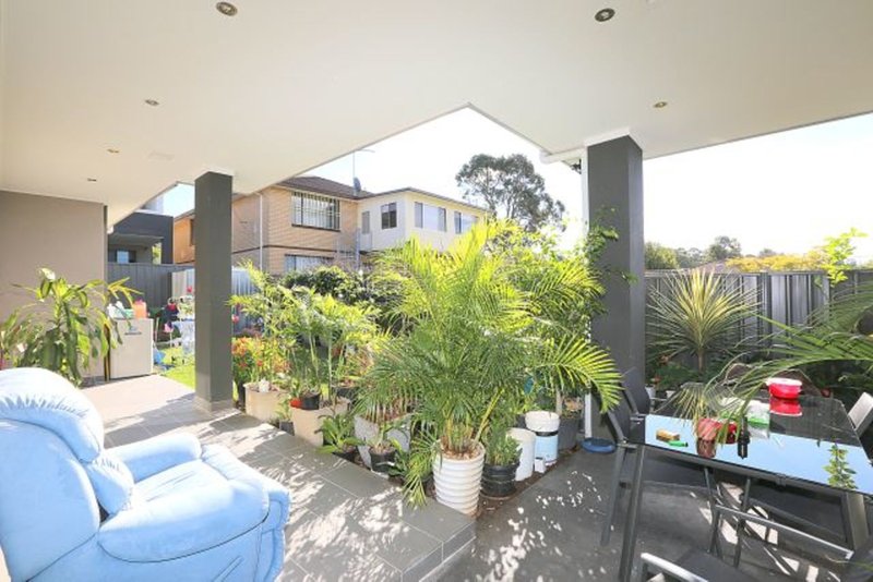 Photo - 3/62 Taylor Street, Condell Park NSW 2200 - Image 4