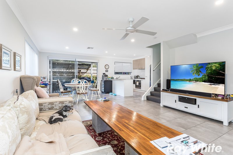 Photo - 36/20 Eminence Lane, Bridgeman Downs QLD 4035 - Image 6