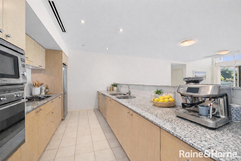Photo - 36/22 Admiralty Drive, Breakfast Point NSW 2137 - Image 3