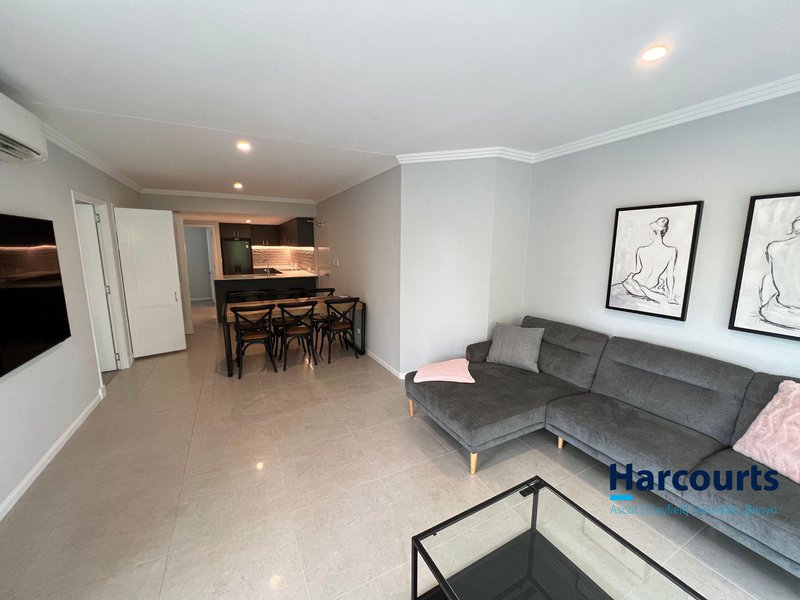 Photo - 3/626 Kingsford Smith Drive, Hamilton QLD 4007 - Image 4