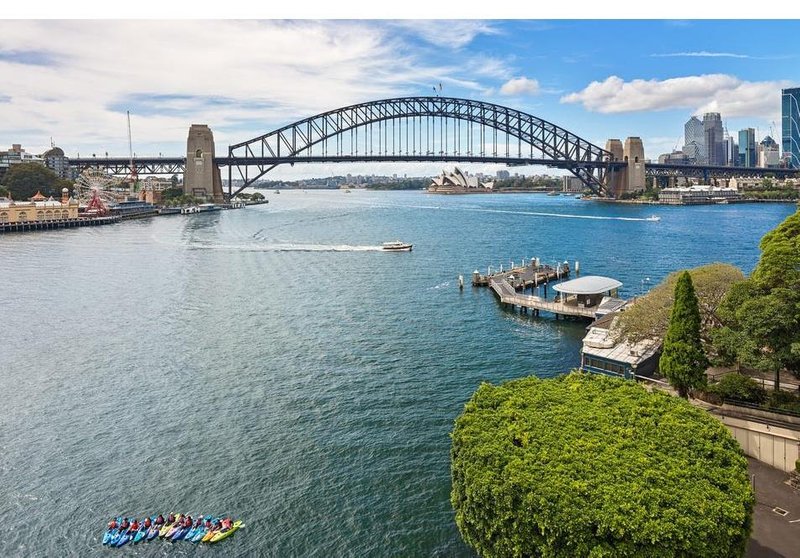 Photo - 36/2A Henry Lawson Avenue, Mcmahons Point NSW 2060 - Image 7