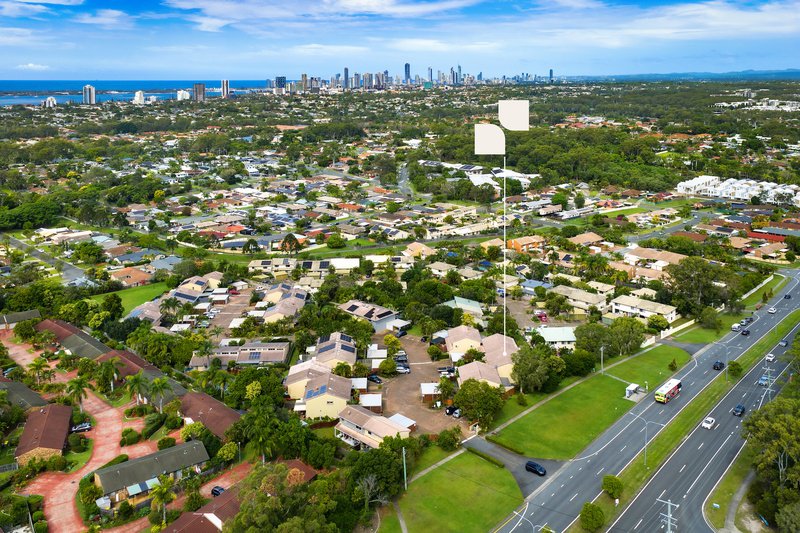Photo - 3/63 Olsen Avenue, Labrador QLD 4215 - Image 13