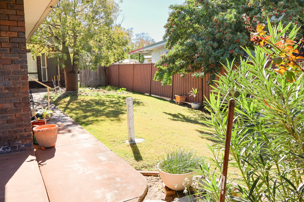 3-bedroom unit at 3/63 Raglan Street, Roma, QLD 4455, Maranoa, Queensland