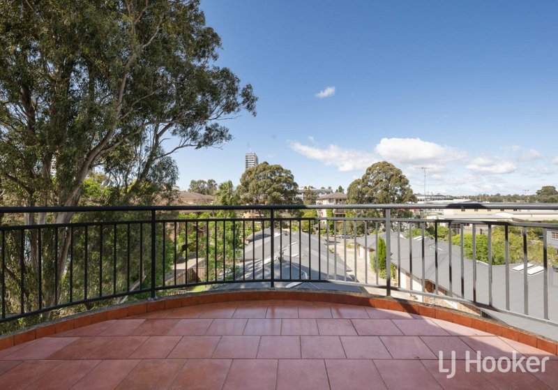 Photo - 36/30-32 Fifth Avenue, Blacktown NSW 2148 - Image 6