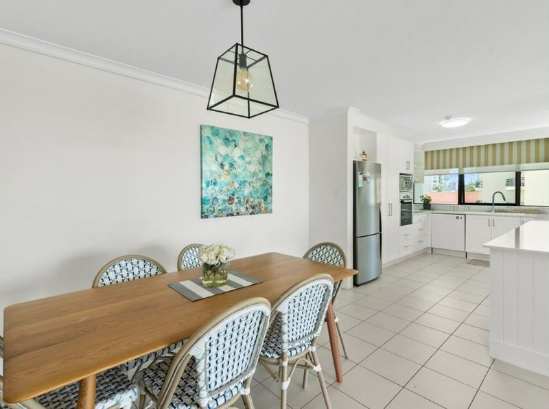 Photo - 36/33 Thornton Street, Surfers Paradise QLD 4217 - Image 3